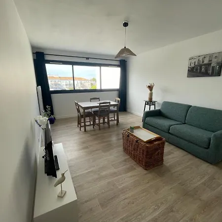Port De Apartment